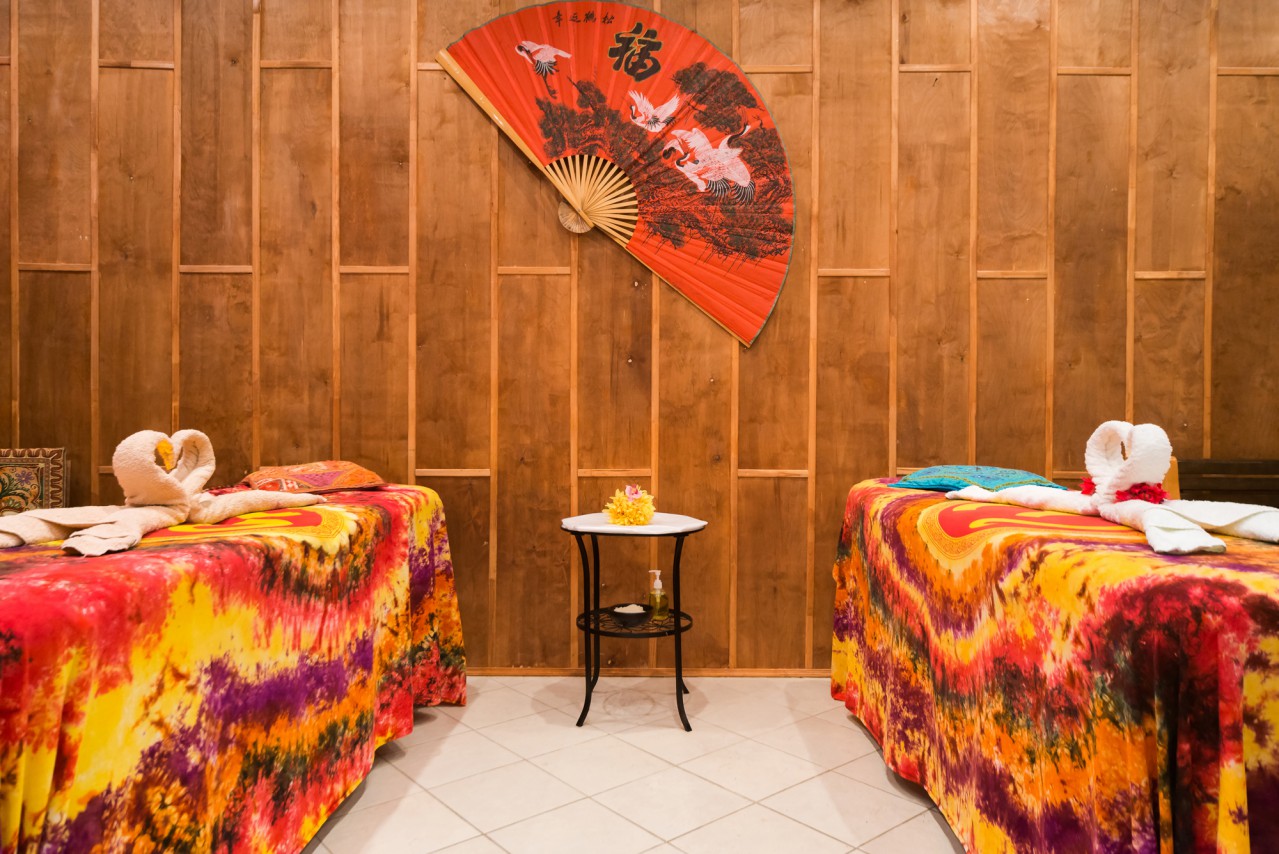 salon-massazha-novogireevo-bryunetka-vika